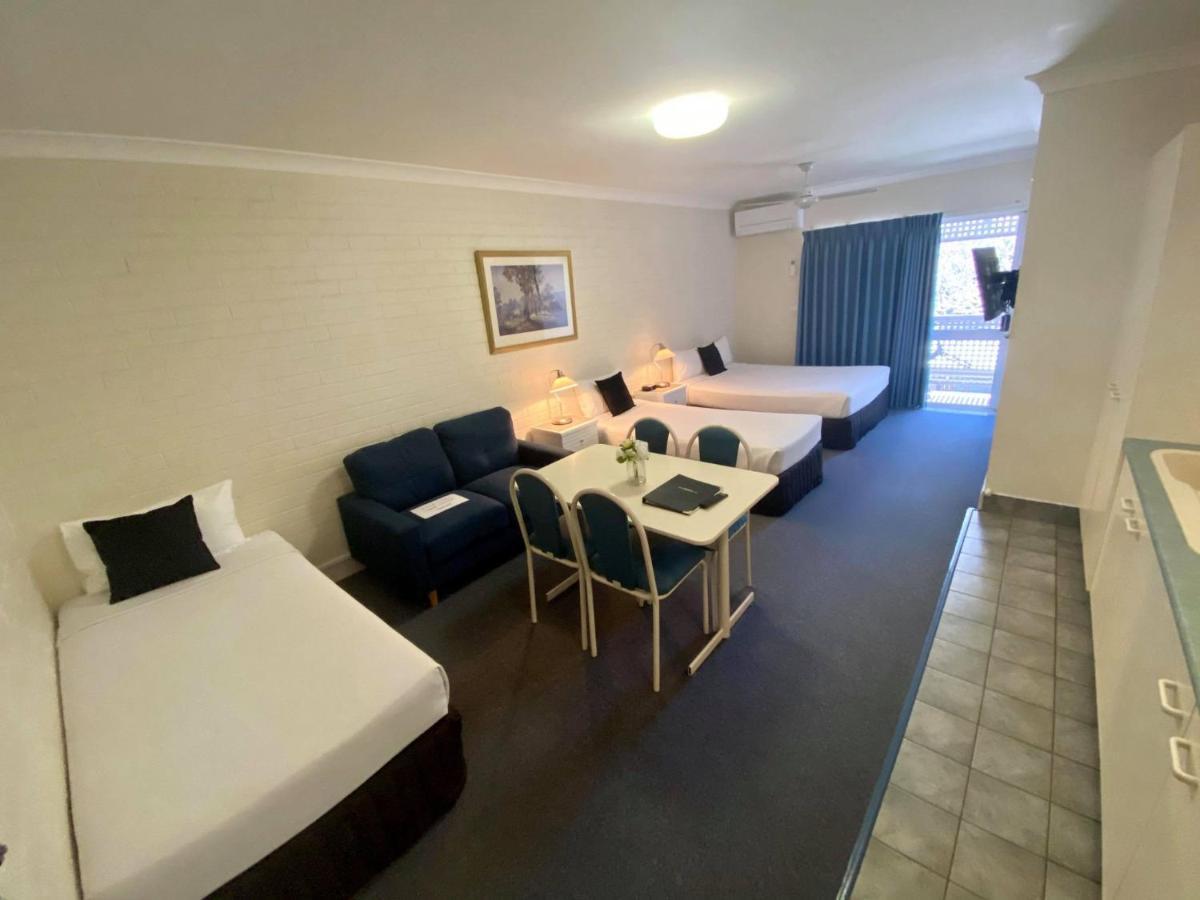 Benson Court Motel Бризбейн Екстериор снимка