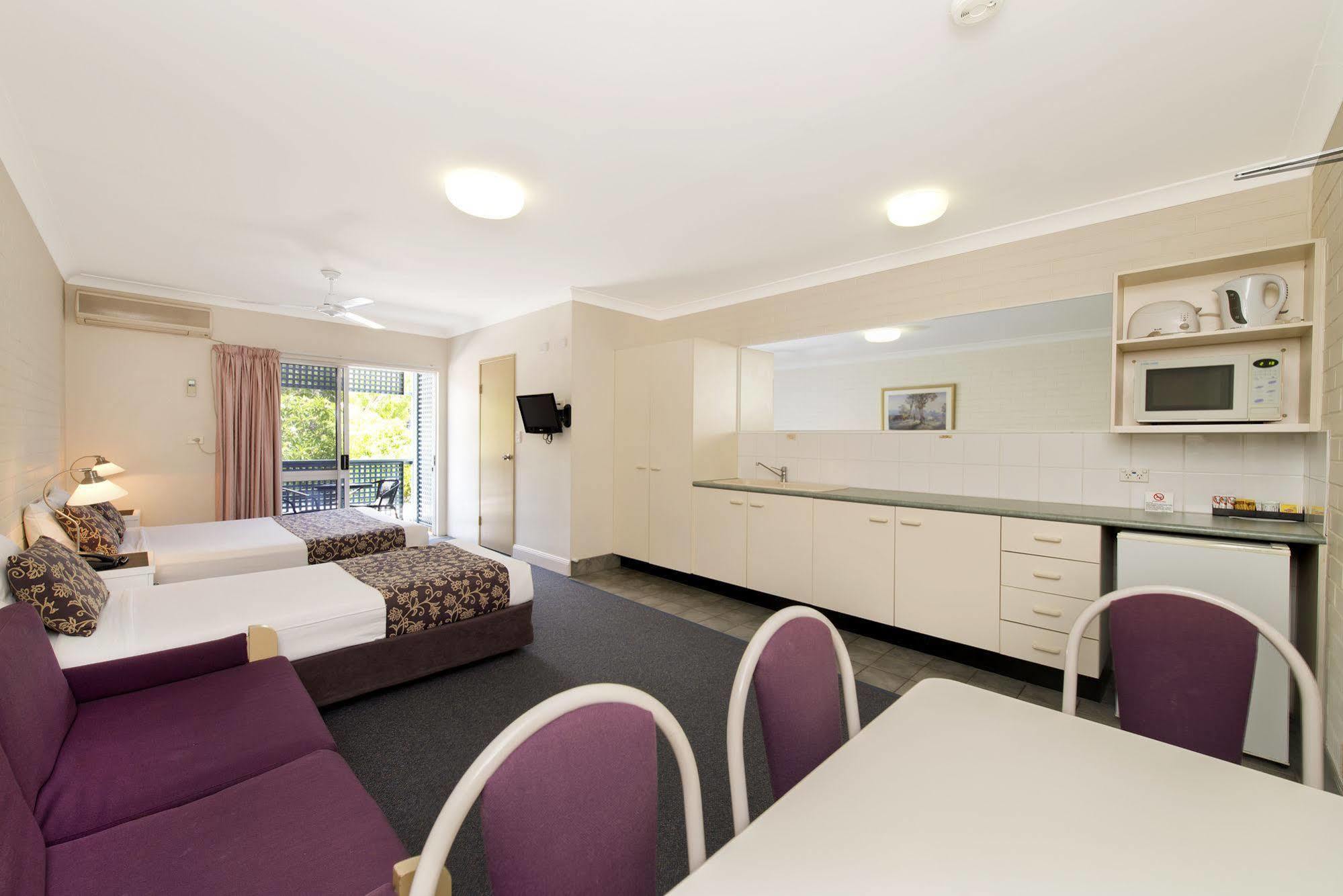 Benson Court Motel Бризбейн Екстериор снимка