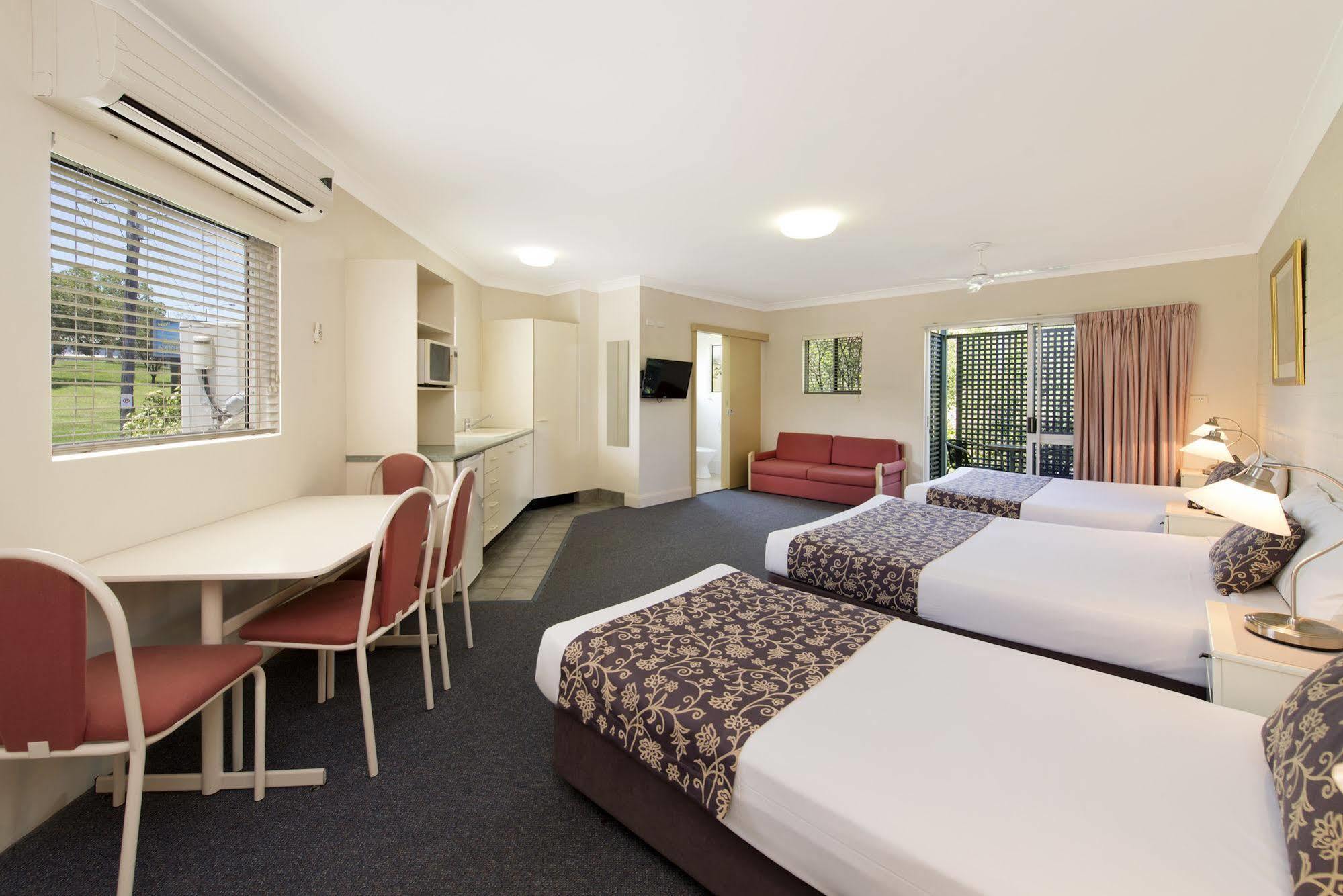 Benson Court Motel Бризбейн Екстериор снимка
