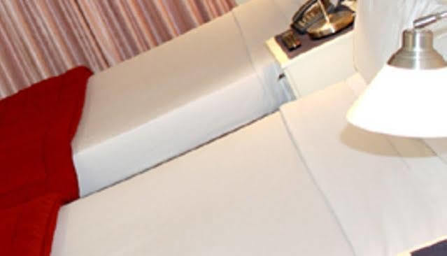 Benson Court Motel Бризбейн Екстериор снимка