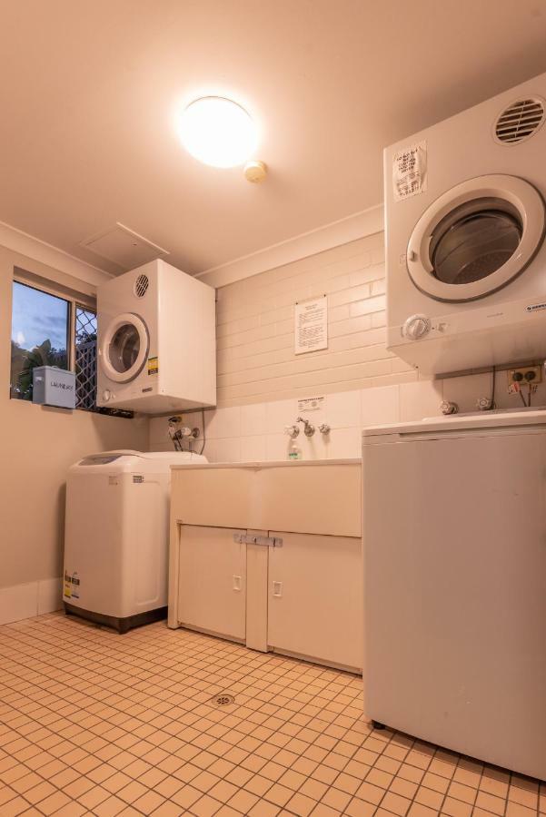 Benson Court Motel Бризбейн Екстериор снимка